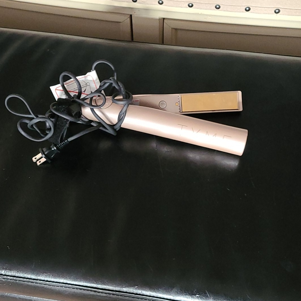 Hair straightener